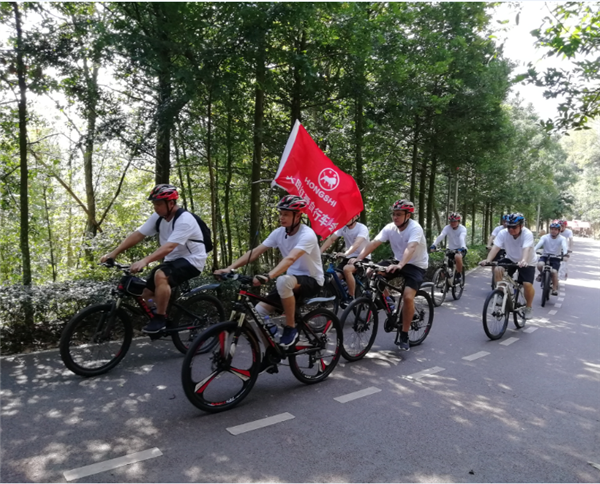 大田紅獅自行車協(xié)會(huì)開(kāi)展自行車馬拉松比賽活動(dòng)